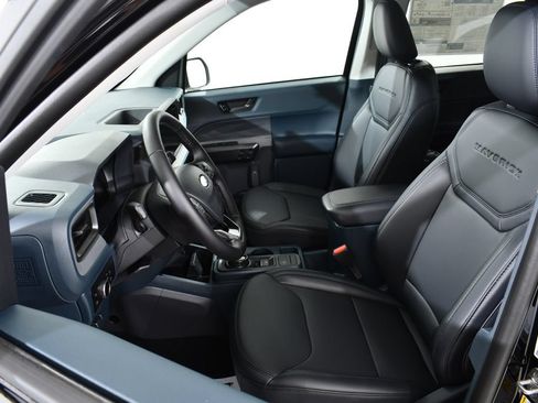 New 2026 Ford Maverick Lariat w/ Black Appearance Package AWD/4WD image 6