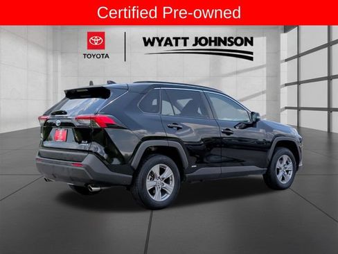 Certified 2024 Toyota RAV4 XLE AWD/4WD image 5