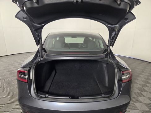Used 2023 Tesla Model 3 Standard Range image 24