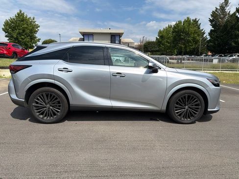 Used 2024 Lexus RX 350 Premium w/ Cold Area Package AWD/4WD image 4