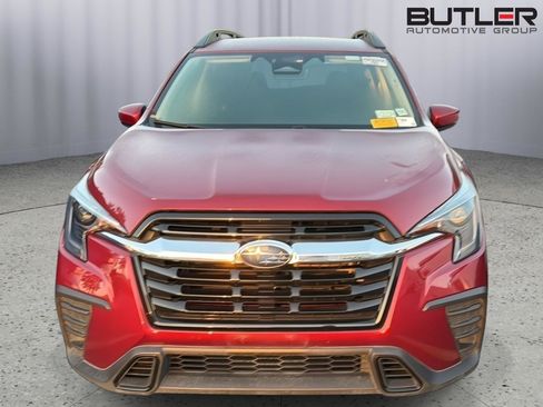 Used 2025 Subaru Ascent Premium AWD/4WD image 4