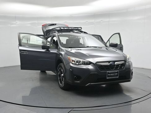 Used 2021 Subaru Crosstrek 2.0i AWD/4WD image 32