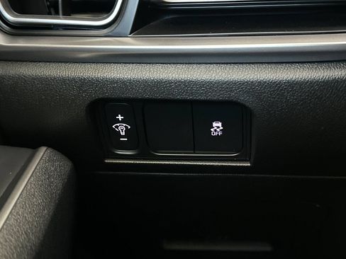 Certified 2026 Kia Sorento LX FWD image 31