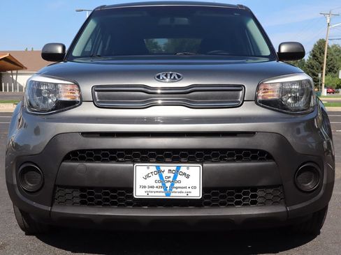 Used 2018 Kia Soul w/ Convenience Package FWD image 13