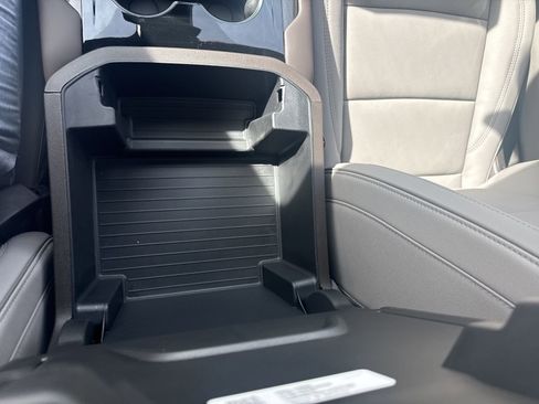 New 2026 GMC Yukon XL Elevation w/ LPO, Get Active Package image 28