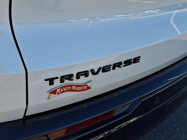 Used 2024 Chevrolet Traverse RS FWD image 30