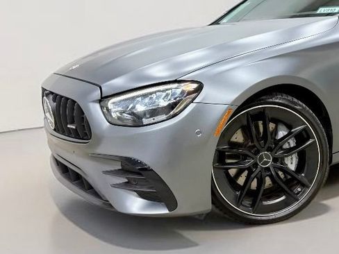 Used 2022 Mercedes-Benz E 53 AMG 4MATIC Sedan image 3