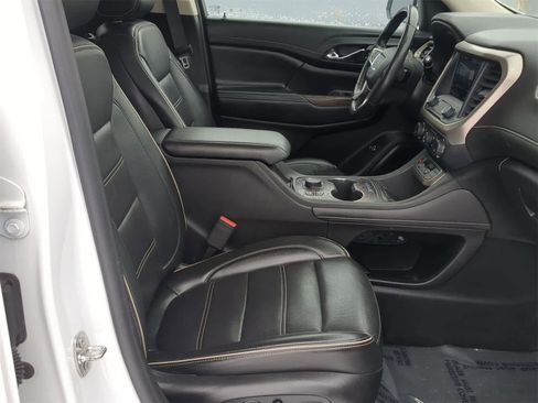 Used 2021 GMC Acadia Denali w/ Denali Ultimate Package image 28