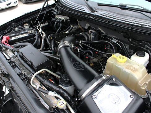 Used 2013 Ford F150 Raptor w/ Luxury Equipment Group image 45