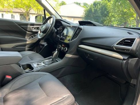 Used 2022 Subaru Forester Limited AWD/4WD image 21