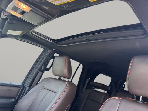 Used 2017 Ford Expedition King Ranch image 20