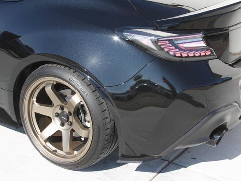 Used 2023 Toyota GR86 Premium w/ ALL Weather Mat Package (TMS) RWD image 21