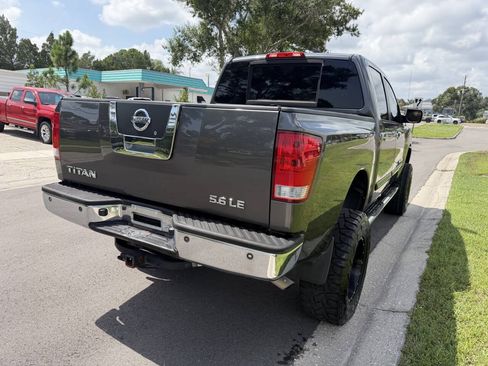 Used 2007 Nissan Titan LE AWD/4WD image 7