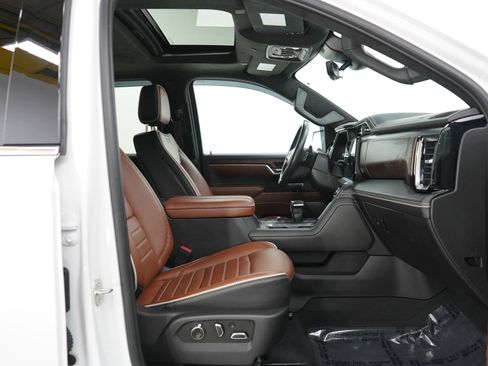 Used 2023 GMC Sierra 1500 Denali Ultimate image 12