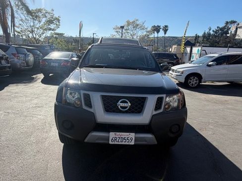 Used 2011 Nissan Xterra S image 2