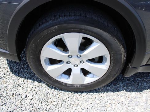 Used 2012 Subaru Outback 2.5i Premium w/ All-Weather Pkg AWD/4WD image 24