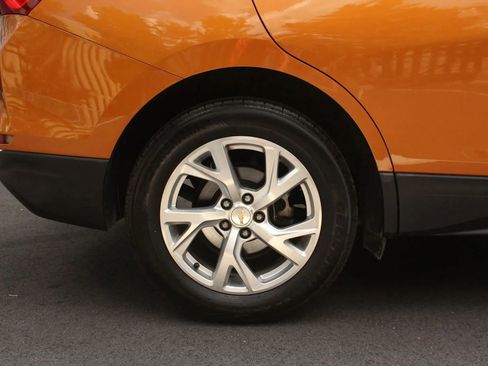 Used 2019 Chevrolet Equinox LT FWD image 5