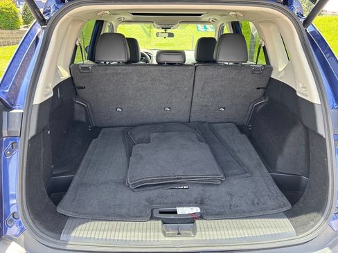 Used 2023 Nissan Rogue SV w/ SV Premium B Package FWD image 20