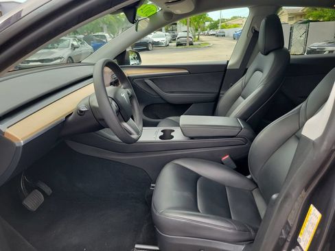 Used 2024 Tesla Model Y Long Range AWD/4WD image 20