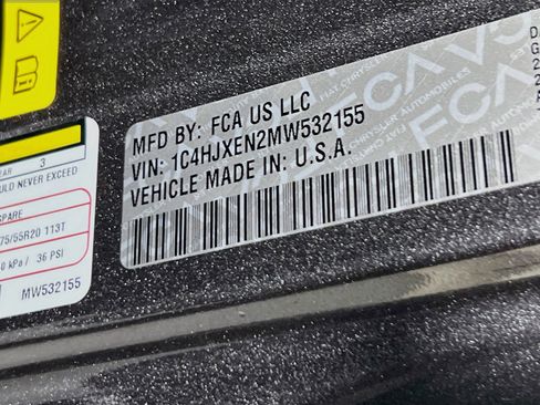 Used 2021 Jeep Wrangler Unlimited Sahara image 31