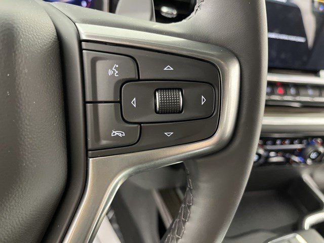 Used 2025 Chevrolet Silverado 1500 RST AWD/4WD image 18