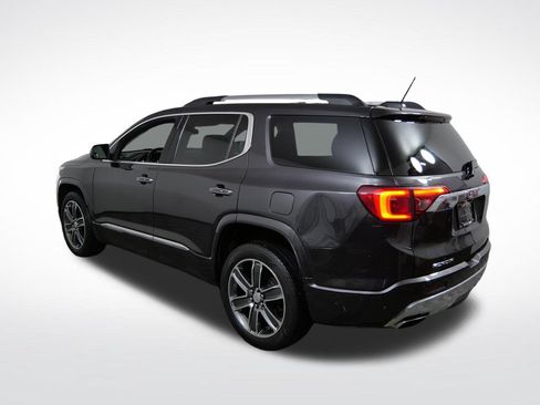 Used 2018 GMC Acadia Denali w/ Technology Package AWD/4WD image 7