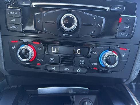 Used 2016 Audi Q5 2.0T Premium image 38