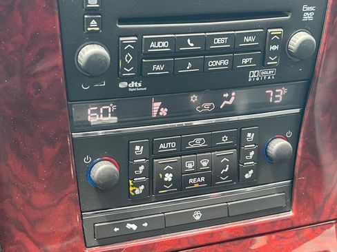 Used 2009 Cadillac Escalade AWD image 21