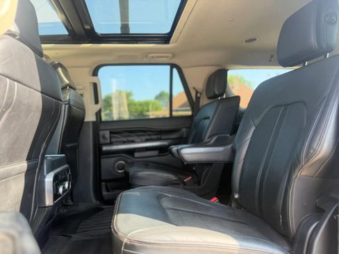 Used 2020 Ford Expedition Max Platinum AWD/4WD image 6