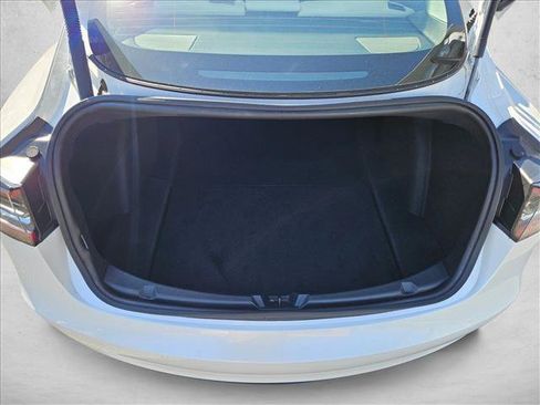 Used 2021 Tesla Model 3 Standard Range Plus RWD image 7