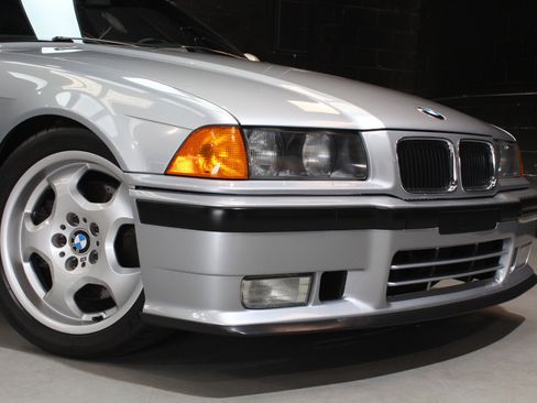 Used 1995 BMW M3 Coupe RWD image 14