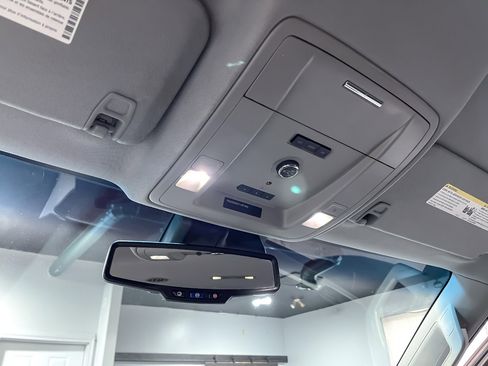 Used 2016 GMC Yukon SLE w/ Convenience Package image 24