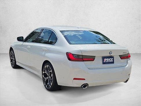 Used 2026 BMW 330i Sedan w/ Premium Package RWD image 8