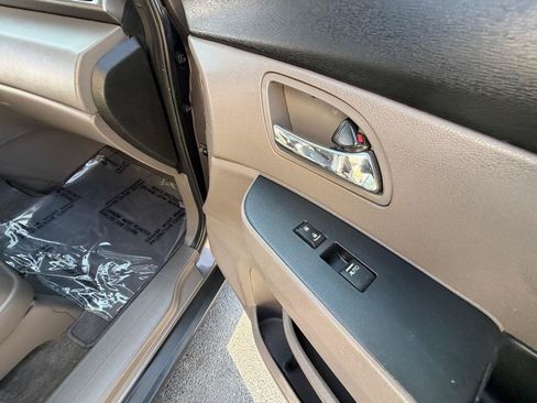 Used 2015 Honda Odyssey EX-L image 9