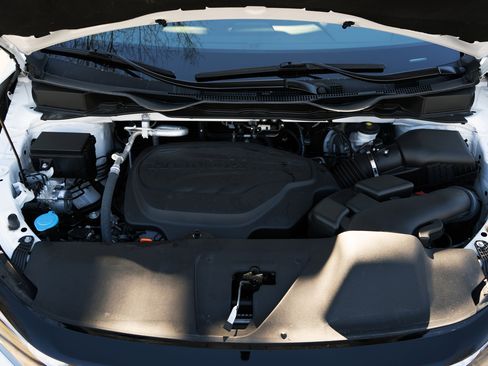 Used 2025 Honda Odyssey Elite image 51