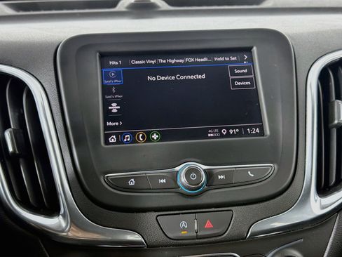 Used 2024 Chevrolet Equinox LT FWD image 21