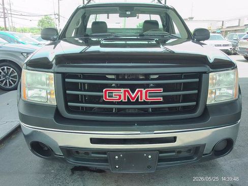 Used 2012 GMC Sierra 1500 W/T RWD image 2
