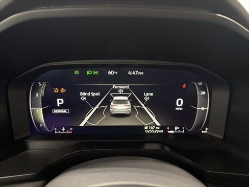 Used 2025 Mitsubishi Outlander SEL FWD image 14
