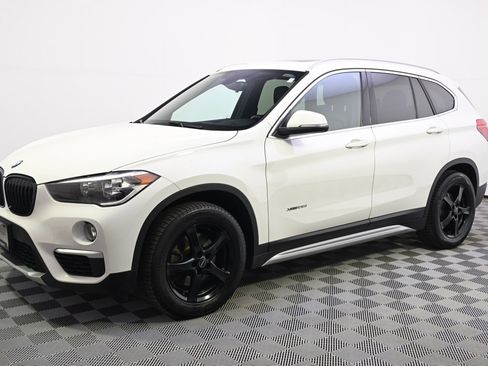 Used 2018 BMW X1 xDrive28i image 2