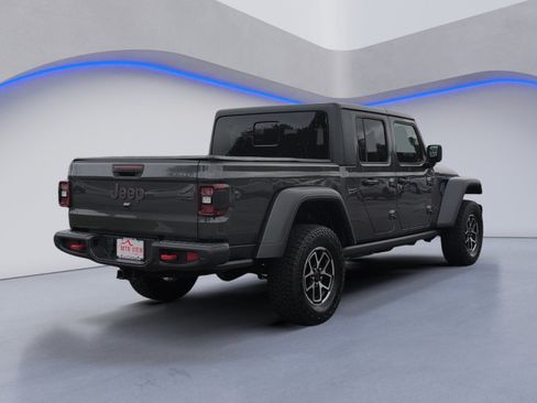 Used 2025 Jeep Gladiator Rubicon w/ Safety Group AWD/4WD image 7