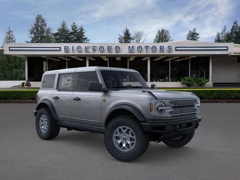 New 2025 Ford Bronco Badlands image 7