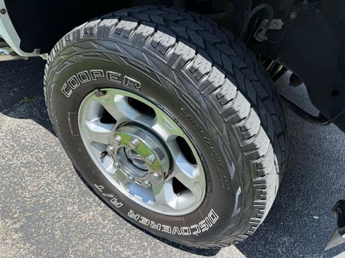 Used 2013 Ford F250 XLT w/ XLT Interior Pkg AWD/4WD image 8