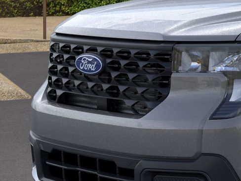 New 2026 Ford Maverick XLT w/ XLT Luxury Package FWD image 18