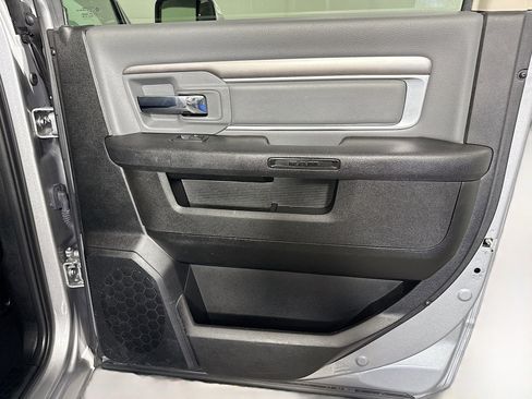 Used 2023 RAM 1500 Classic SLT w/ Trailer & Traction Group image 27