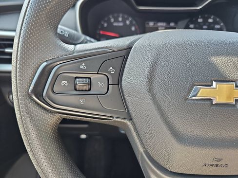Used 2023 Chevrolet TrailBlazer LS FWD image 19
