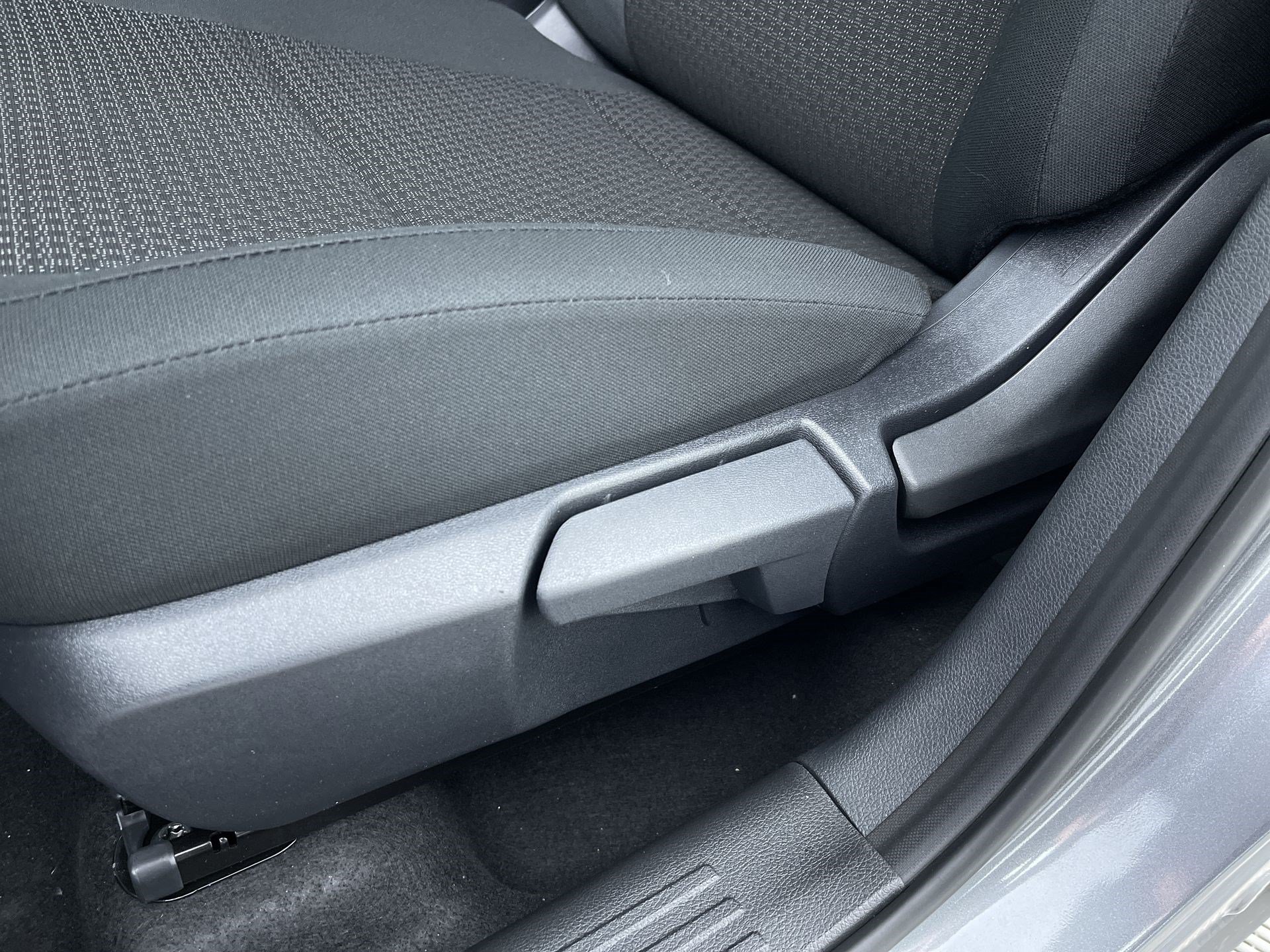 Certified 2026 Nissan Kicks S AWD/4WD image 13