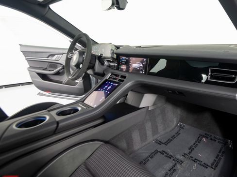 New 2026 Porsche Taycan 4 image 26