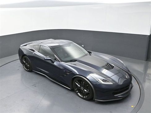 Used 2015 Chevrolet Corvette Stingray Z51 w/ 2LT Preferred Equipment Group image 15