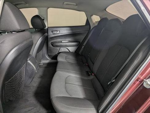 Used 2019 Kia Optima LX image 17