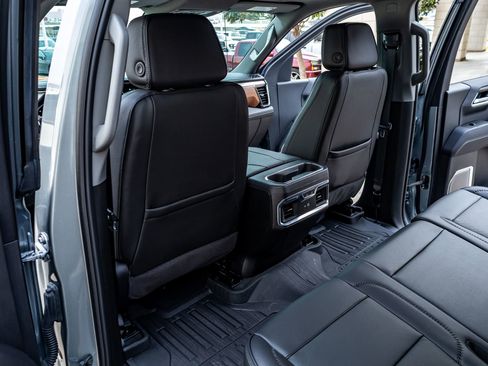 Used 2025 GMC Sierra 1500 Denali w/ Denali Reserve Package image 33